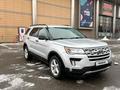 Ford Explorer 2018 года за 16 200 000 тг. в Алматы – фото 2