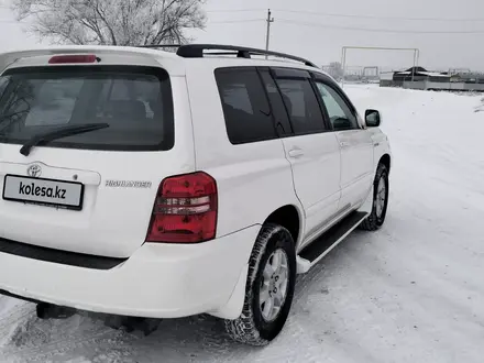 Toyota Highlander 2002 года за 7 500 000 тг. в Шу – фото 3