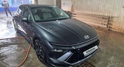 Hyundai Sonata 2024 года за 14 700 000 тг. в Актобе – фото 3