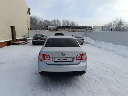 Volkswagen Jetta 2007 года за 2 800 000 тг. в Караганда – фото 3