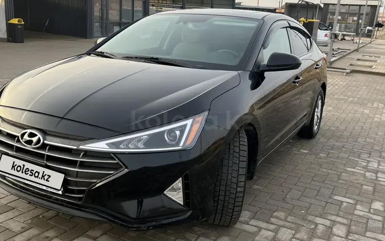 Hyundai Elantra 2020 года за 7 500 000 тг. в Актау