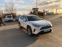 Toyota RAV4 2020 годаfor18 500 000 тг. в Атырау