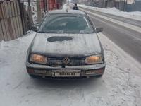 Volkswagen Golf 1994 годаүшін800 000 тг. в Караганда