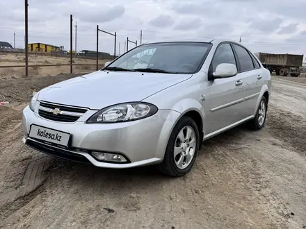 Chevrolet Lacetti 2023 года за 6 200 000 тг. в Атырау – фото 3