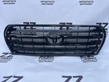 Решетка радиатора Land Cruiser 200 за 45 000 тг. в Актау