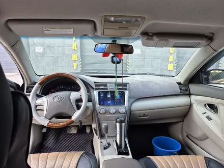 Toyota Camry 2011 года за 6 700 000 тг. в Атырау – фото 6