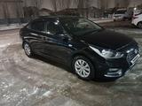 Hyundai Solaris 2019 годаfor7 200 000 тг. в Астана – фото 3