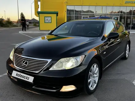 Lexus LS 460 2007 года за 7 500 000 тг. в Уральск