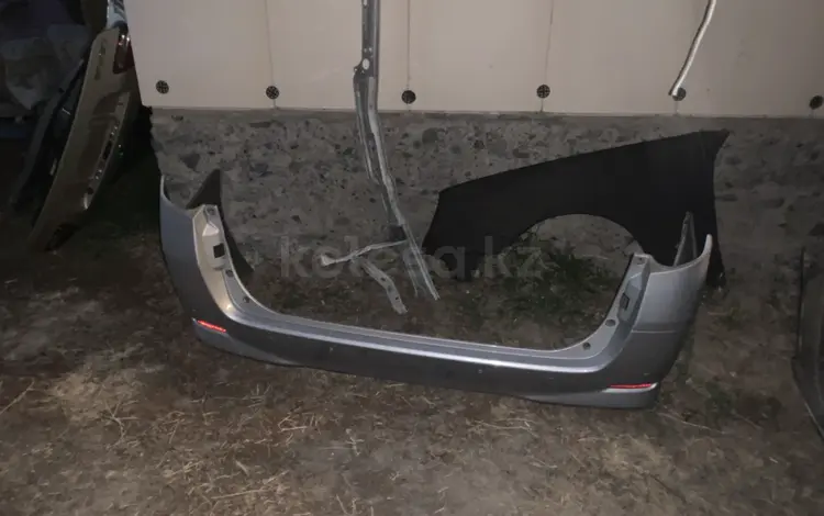 Бампер от Альфарда за 45 000 тг. в Алматы