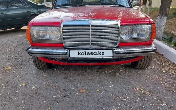 Mercedes-Benz E 230 1983 годаүшін3 800 000 тг. в Алматы