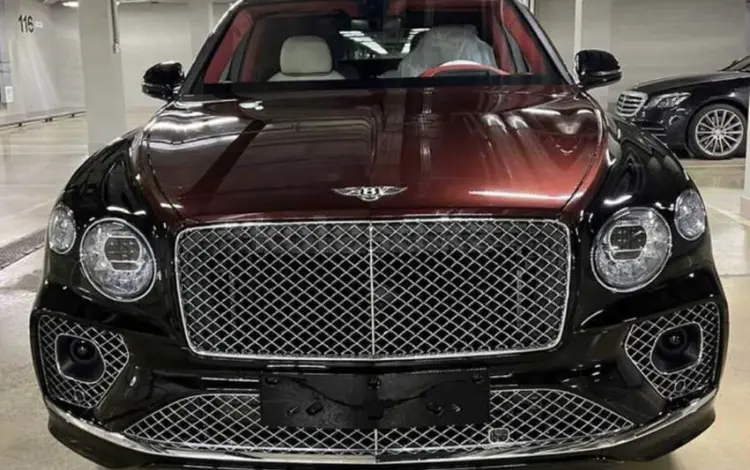 Bentley Bentayga 2022 года за 227 500 000 тг. в Алматы