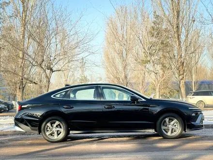 Hyundai Sonata 2024 года за 13 200 000 тг. в Астана – фото 4