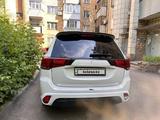 Mitsubishi Outlander 2022 года за 12 500 000 тг. в Караганда – фото 4