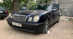 Бампер на мерседес 210 дорестайлинг за 35 000 тг. в Павлодар – фото 5