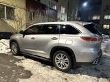 Toyota Highlander 2013 года за 16 500 000 тг. в Алматы – фото 4