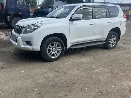 Toyota Land Cruiser Prado 2010 года за 17 000 000 тг. в Астана – фото 2