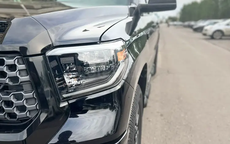 Toyota Tundra 2021 года за 34 000 000 тг. в Астана