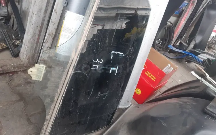 Hyundai Sonata LF 2014 2017 год стекло отпускное задняя правая за 40 000 тг. в Алматы