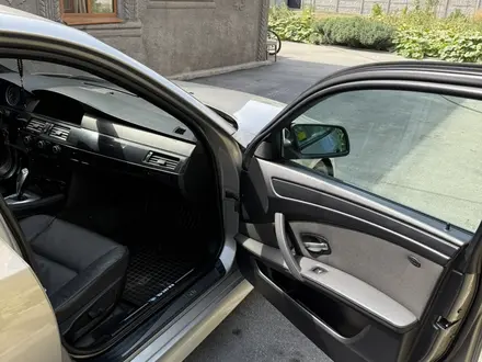 BMW 528 2009 года за 9 000 000 тг. в Алматы – фото 28