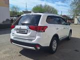 Mitsubishi Outlander 2017 года за 8 700 000 тг. в Караганда – фото 3