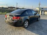 Chevrolet Cruze 2012 года за 3 000 000 тг. в Актобе – фото 4
