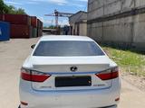 Lexus ES 300h 2013 годаfor10 000 000 тг. в Актау – фото 2