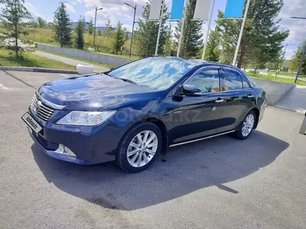 Toyota Camry 2014 года за 10 500 000 тг. в Усть-Каменогорск – фото 2