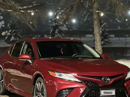 Toyota Camry 2019 года за 11 500 000 тг. в Алматы – фото 4