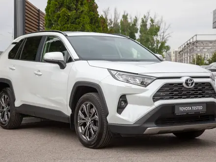 Toyota RAV4 2023 года за 17 200 000 тг. в Алматы – фото 9