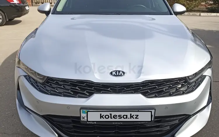 Kia K5 2021 года за 15 100 000 тг. в Павлодар