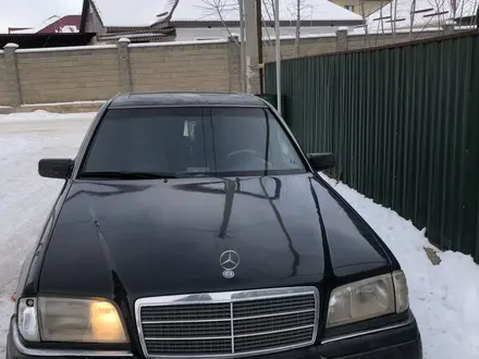 Mercedes-Benz C 180 1996 года за 1 700 000 тг. в Алматы – фото 3