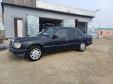 Mercedes-Benz E 230 1989 года за 1 400 000 тг. в Кызылорда – фото 2