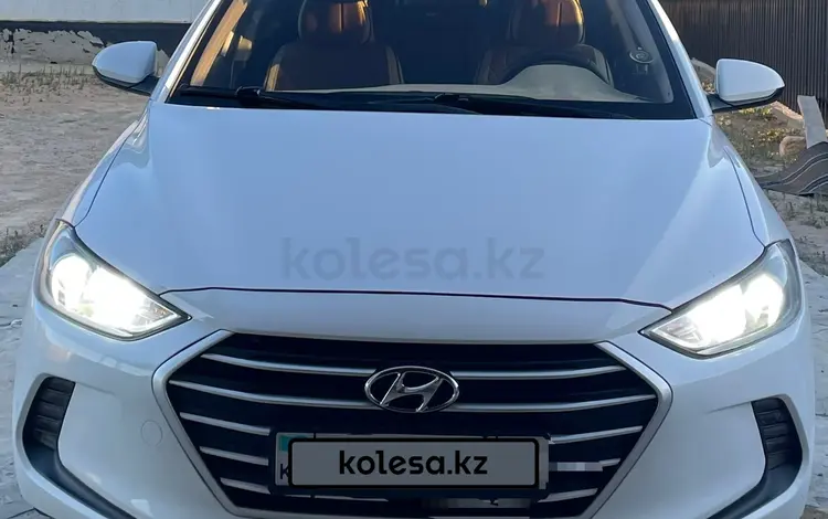 Hyundai Elantra 2018 года за 7 100 000 тг. в Актобе