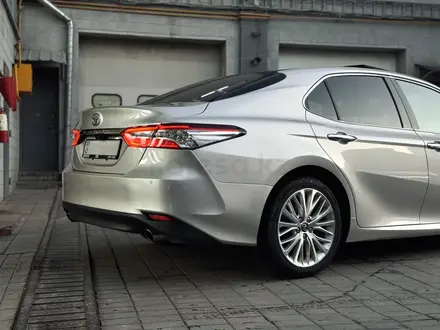 Toyota Camry 2021 года за 12 999 999 тг. в Алматы – фото 6