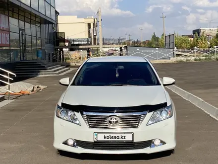 Toyota Camry 2012 года за 9 700 000 тг. в Шымкент