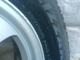 Диски с шинами за 250 000 тг. в Алматы – фото 4