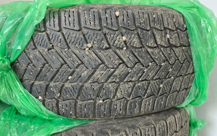 235/45r18 Michelin зимние липучки за 180 000 тг. в Астана