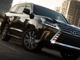 Lexus LX 570 2016 годаүшін44 500 000 тг. в Актобе – фото 3