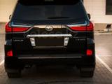 Lexus LX 570 2016 года за 44 500 000 тг. в Актобе – фото 4