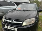 ВАЗ (Lada) Granta 2190 2015 годаүшін2 300 000 тг. в Семей