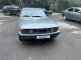 BMW 520 1989 года за 900 000 тг. в Караганда – фото 3