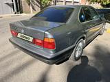 BMW 520 1989 года за 900 000 тг. в Караганда – фото 5