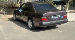 Mercedes-Benz E 230 1991 года за 2 600 000 тг. в Алматы – фото 2