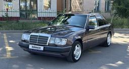 Mercedes-Benz E 230 1991 года за 2 600 000 тг. в Алматы – фото 3