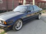 BMW 525 1991 года за 1 380 000 тг. в Шымкент