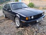 BMW 525 1991 года за 1 380 000 тг. в Шымкент – фото 2