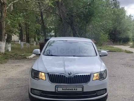 Skoda Superb 2014 года за 7 000 000 тг. в Семей – фото 2