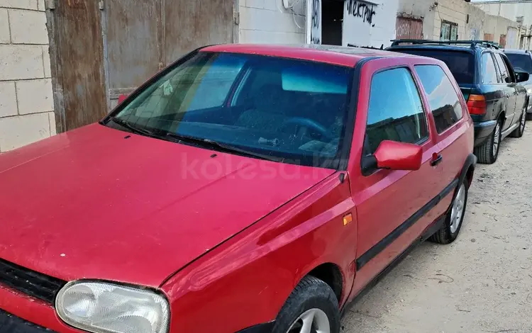 Volkswagen Golf 1994 годаүшін1 250 000 тг. в Актобе