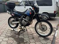 Suzuki  DR 650 SE 2017 года за 3 600 000 тг. в Караганда