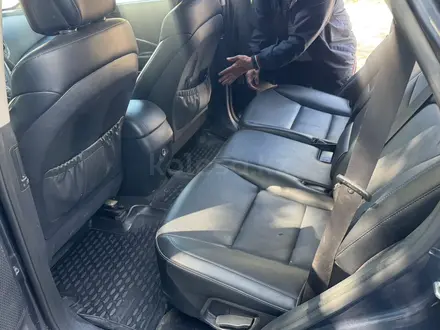 Hyundai Santa Fe 2017 года за 7 800 000 тг. в Актобе – фото 7
